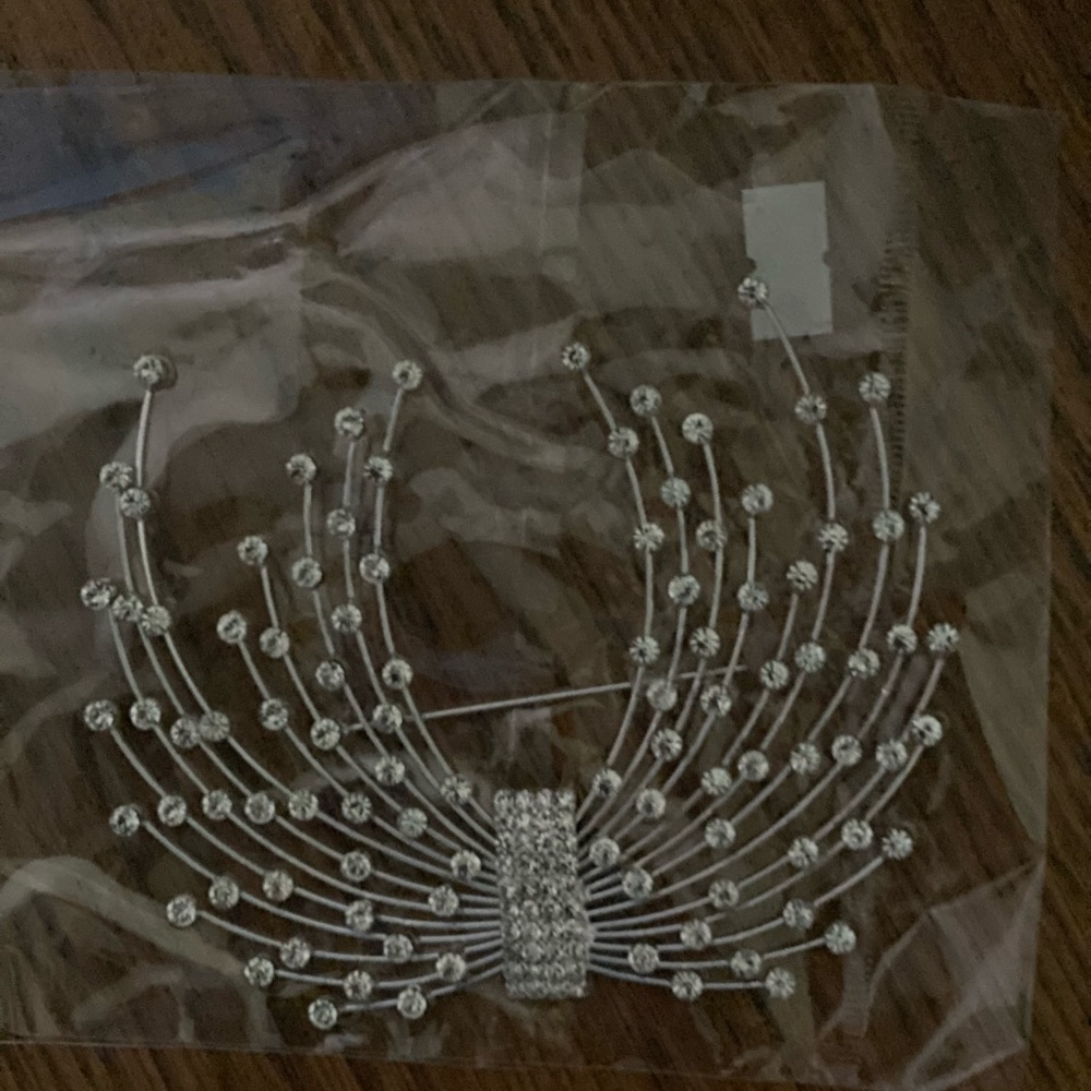 Brooch
